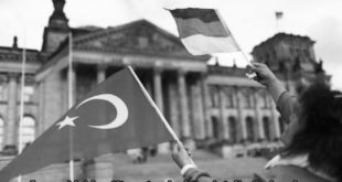 alman-turk-bayrak